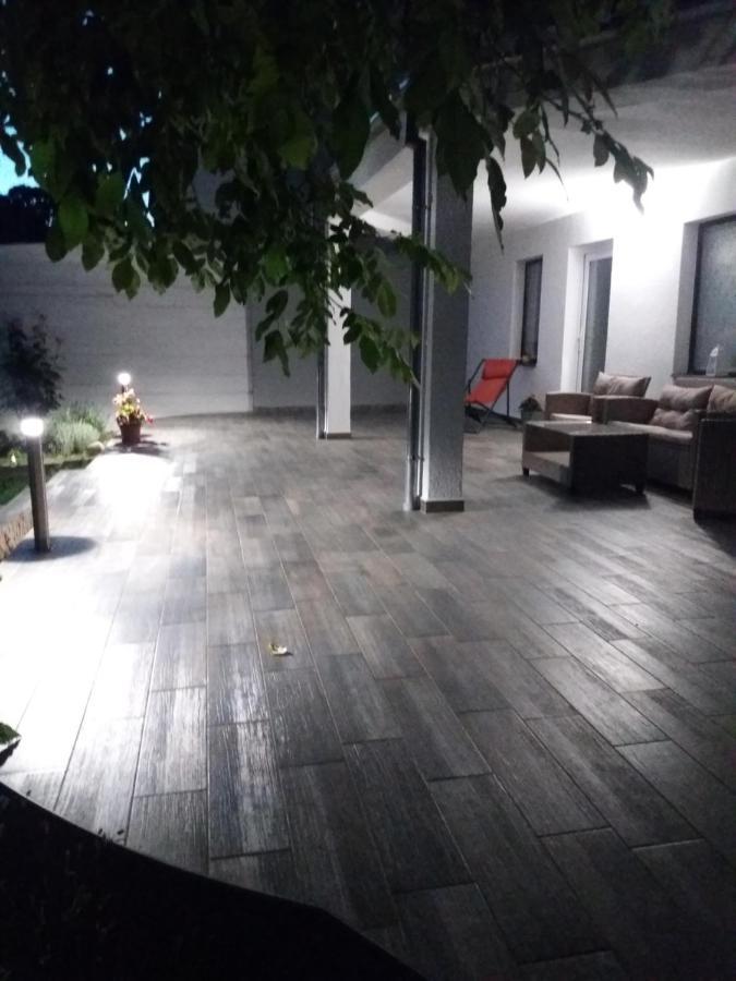 Éva Apartman Hévíz Extérieur photo