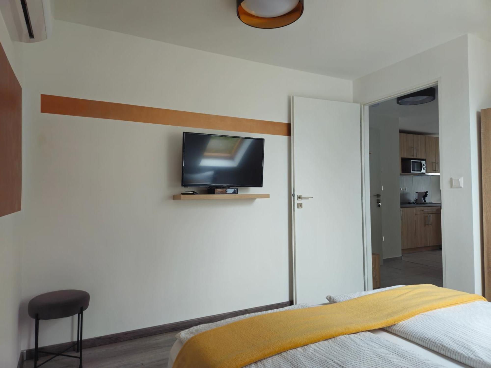 Éva Apartman Hévíz Extérieur photo